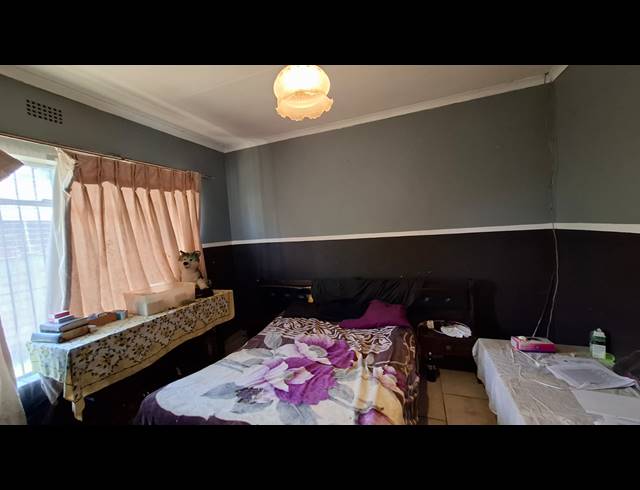3 BEDROOM HOUSE FOR SALE IN VANDERBIJLPARK SW 2